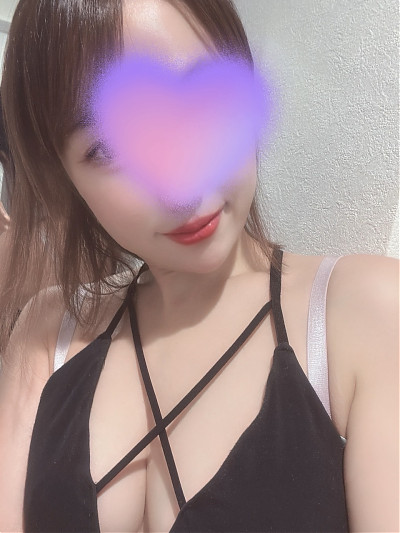 安西 ゆりか